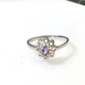 Vintage Sterling Silver Amethyst Stone Flower Ring